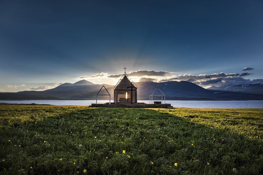 Lake "Paravani" and sunset