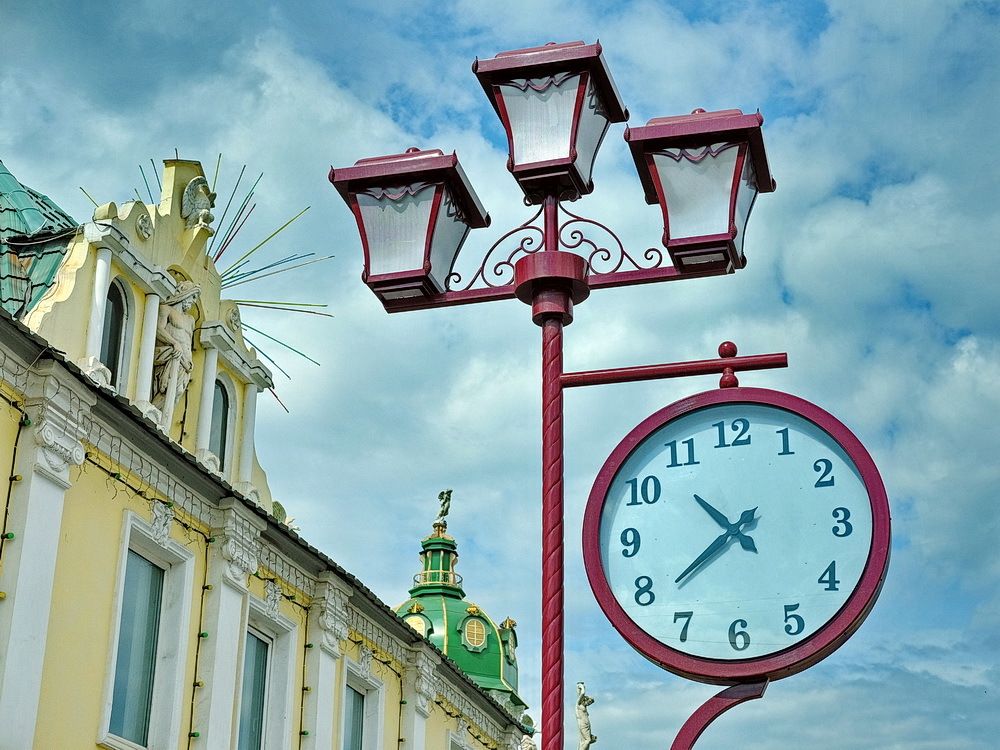 Утро уральского города