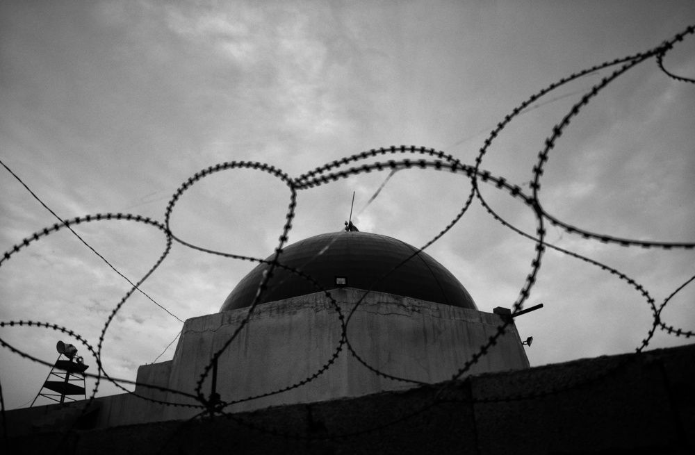 There seems to be someone who steals!