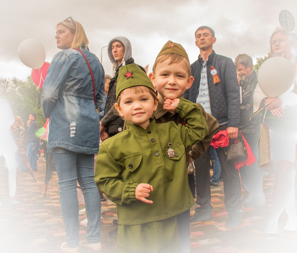 А меня Настенька зовут...)