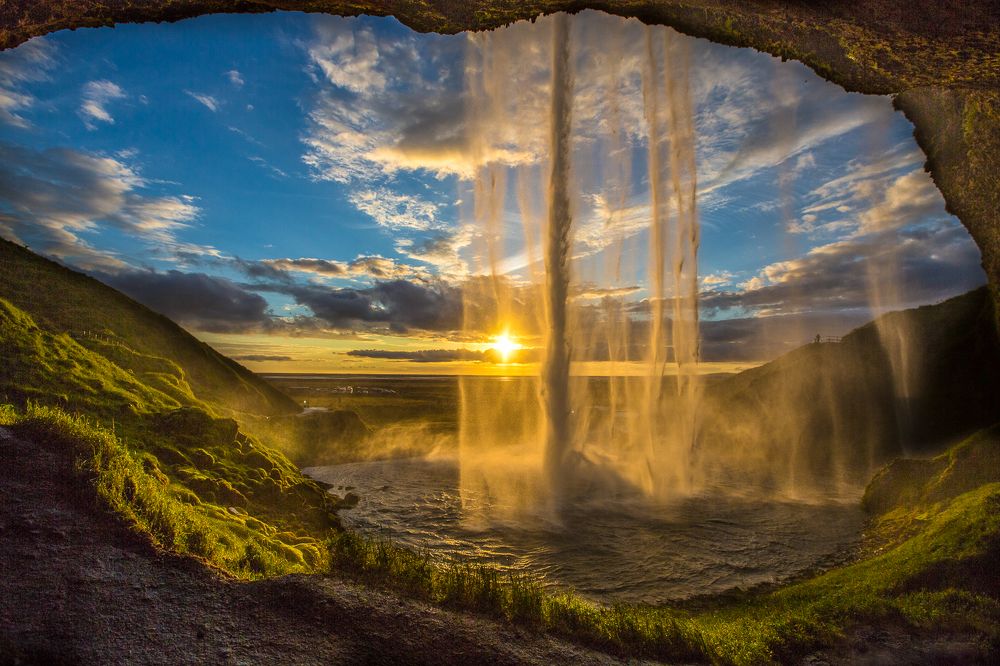 Seljalandsfoss Waterfall at Iceland