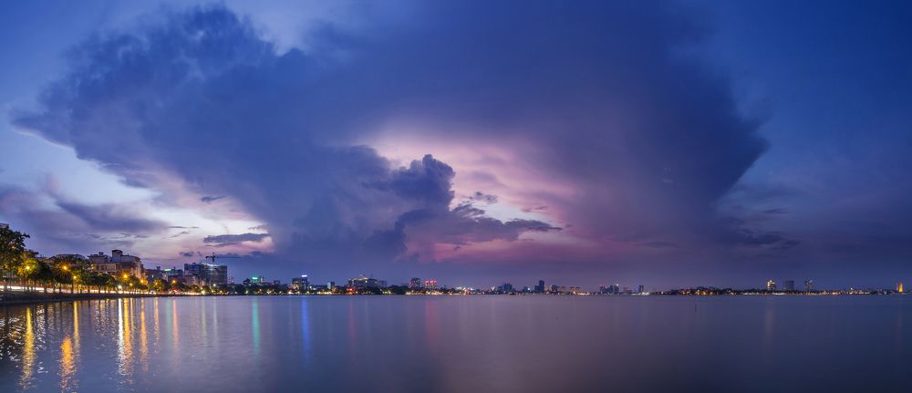 sunset at Westlake-Hanoi