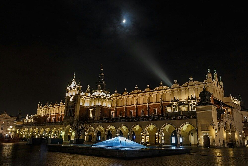 Краков. Торговые ряды.