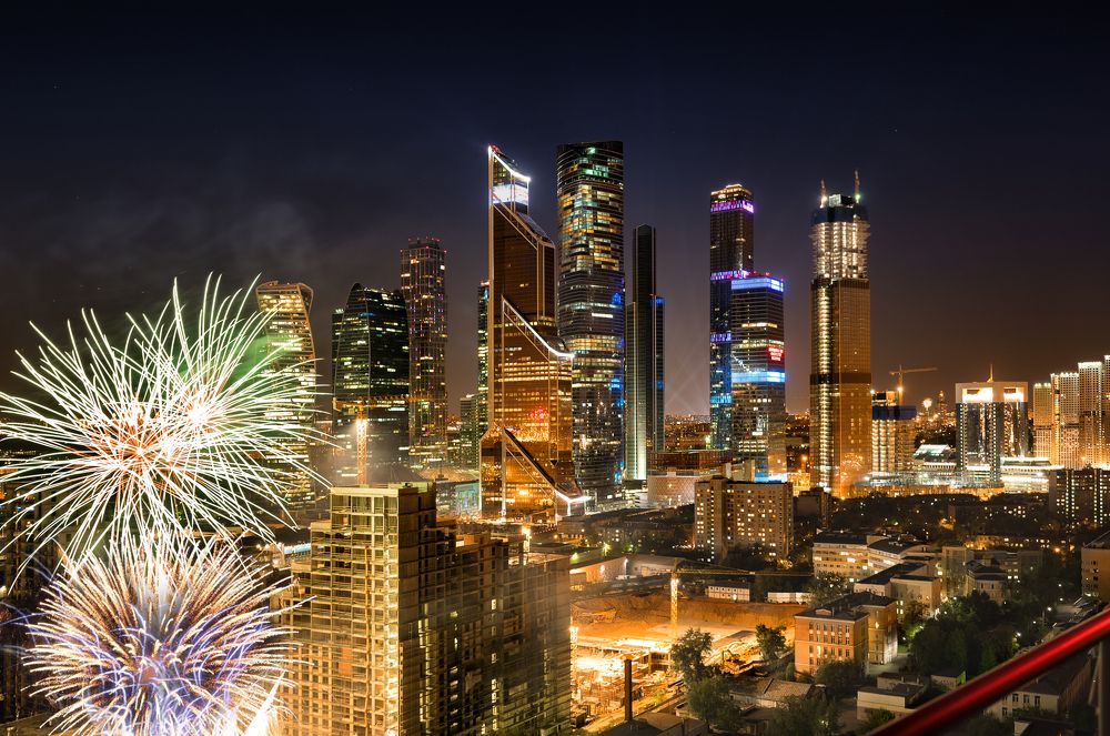 Праздничный салют