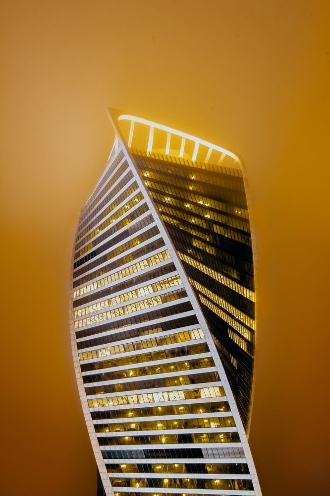Night light of steel and glass
