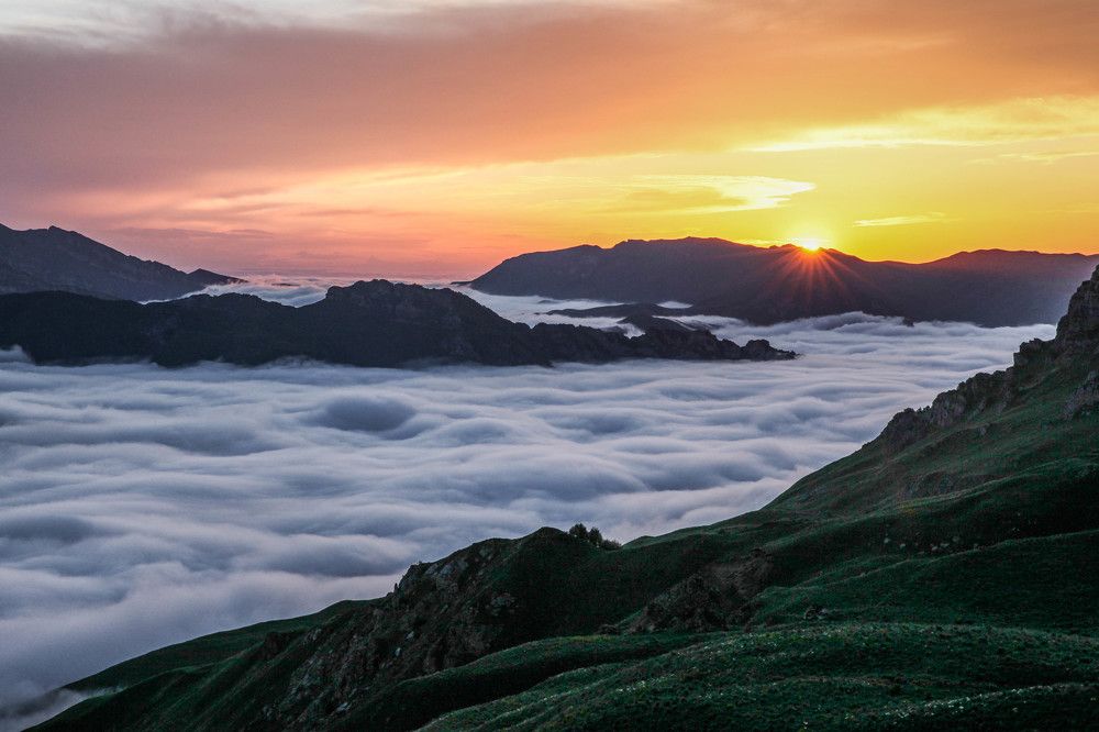 Закат в горах..