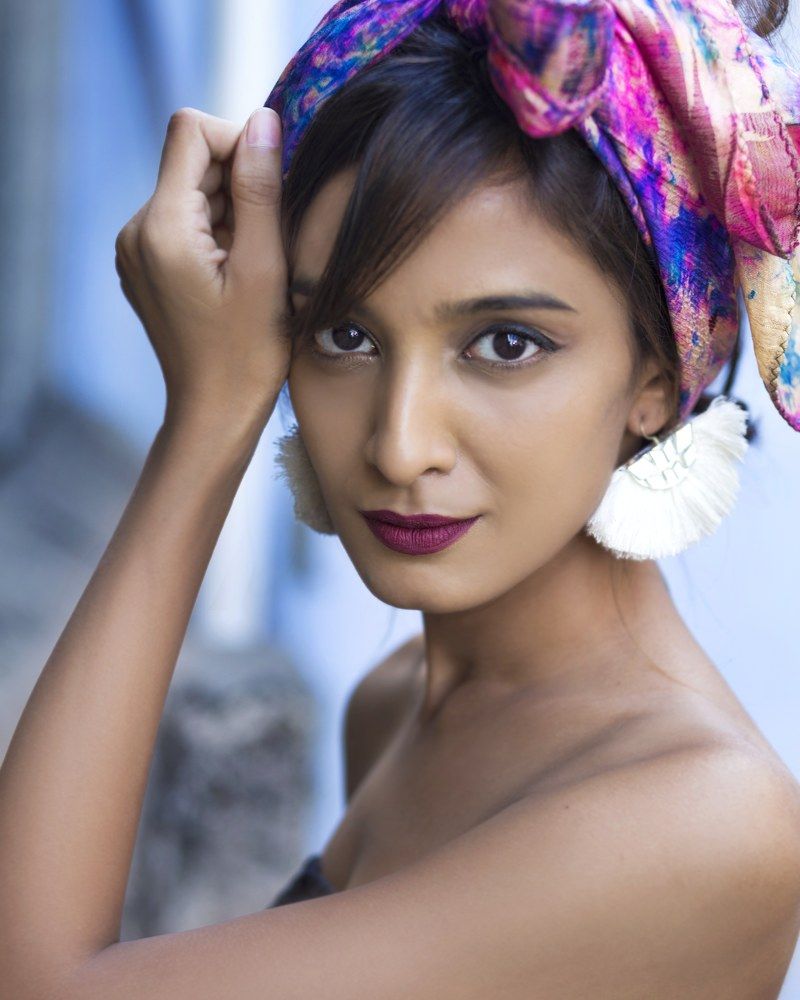 Bike and Babe & monalisa's smile