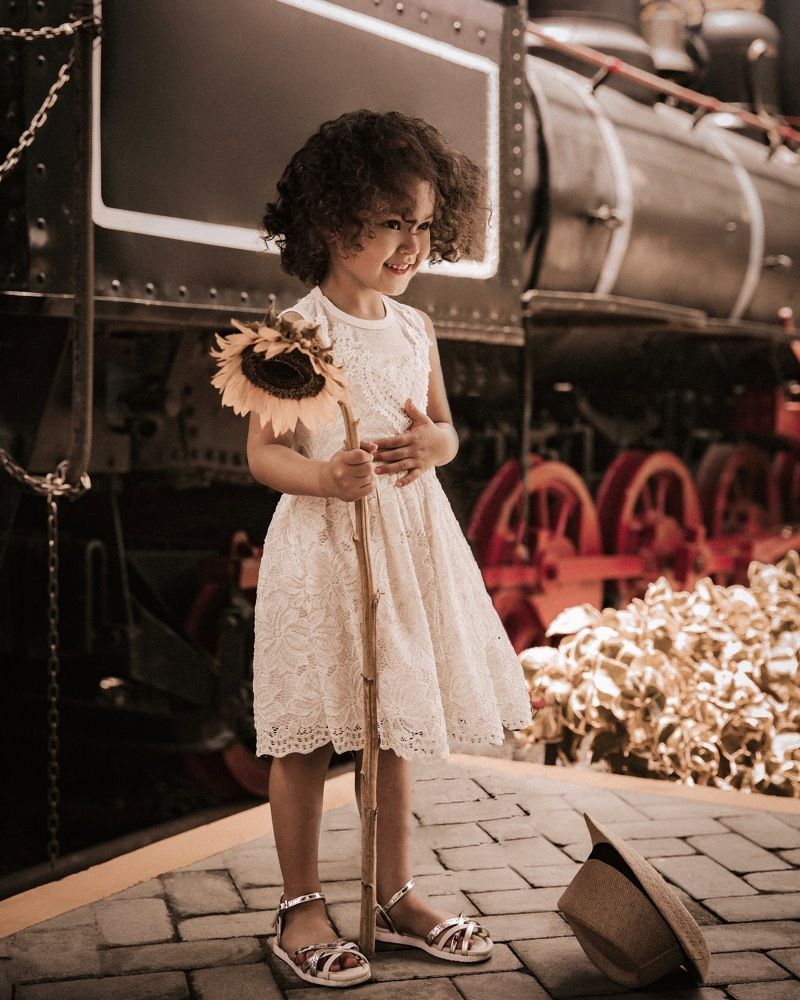 Photograph by Olga Thomas