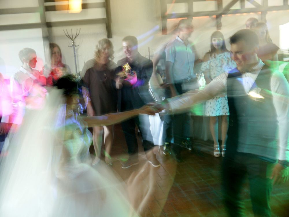 Танец молодожёнов