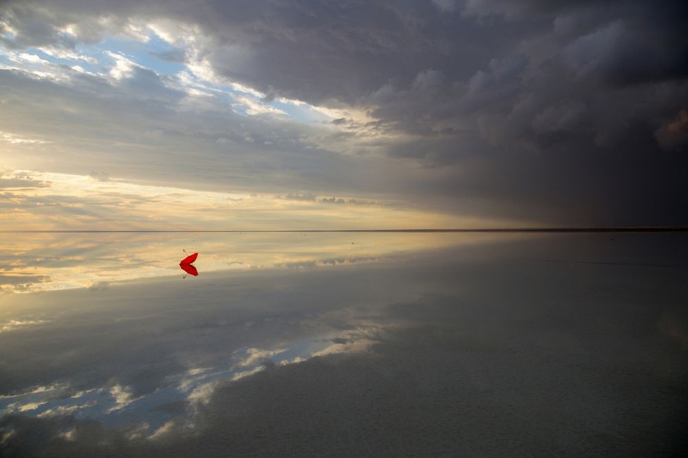 Унесённый ветром или озеро потерянных зонтов