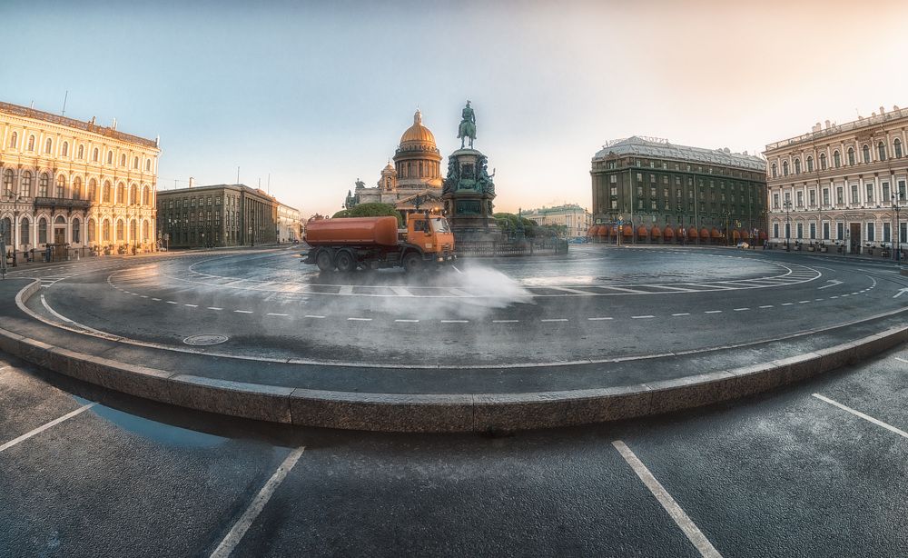 Моем город чисто-чисто.