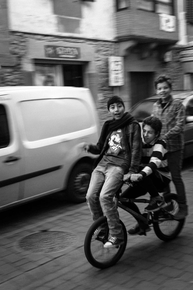 Куда уходит детство?