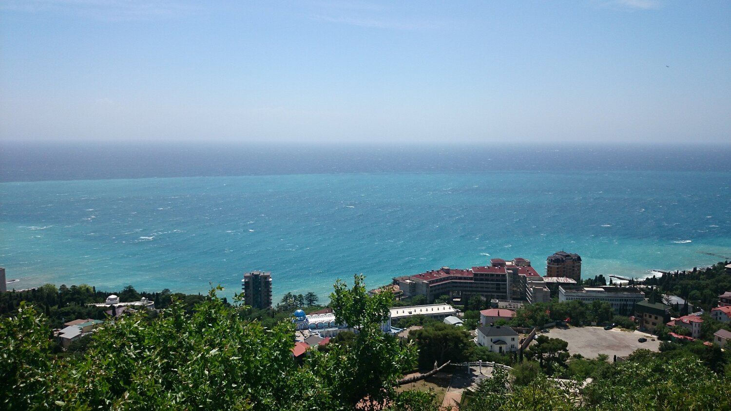 море