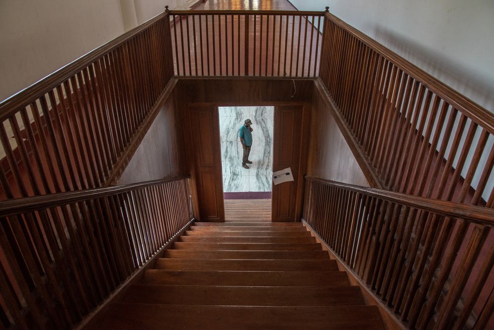 FRAMES,STEPS,SPACE AND LIFE !