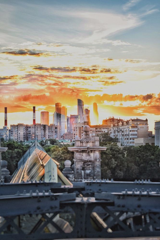 А в завершение дня...