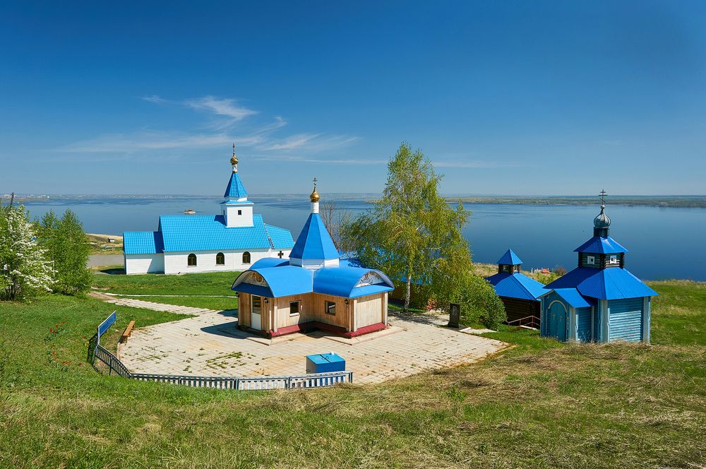 Святой источник.