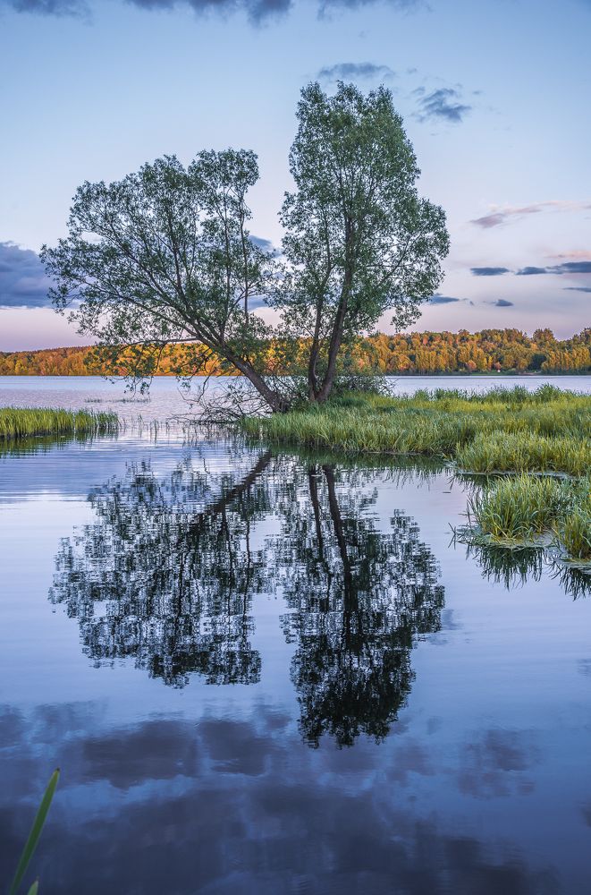 Вечером на Волге...