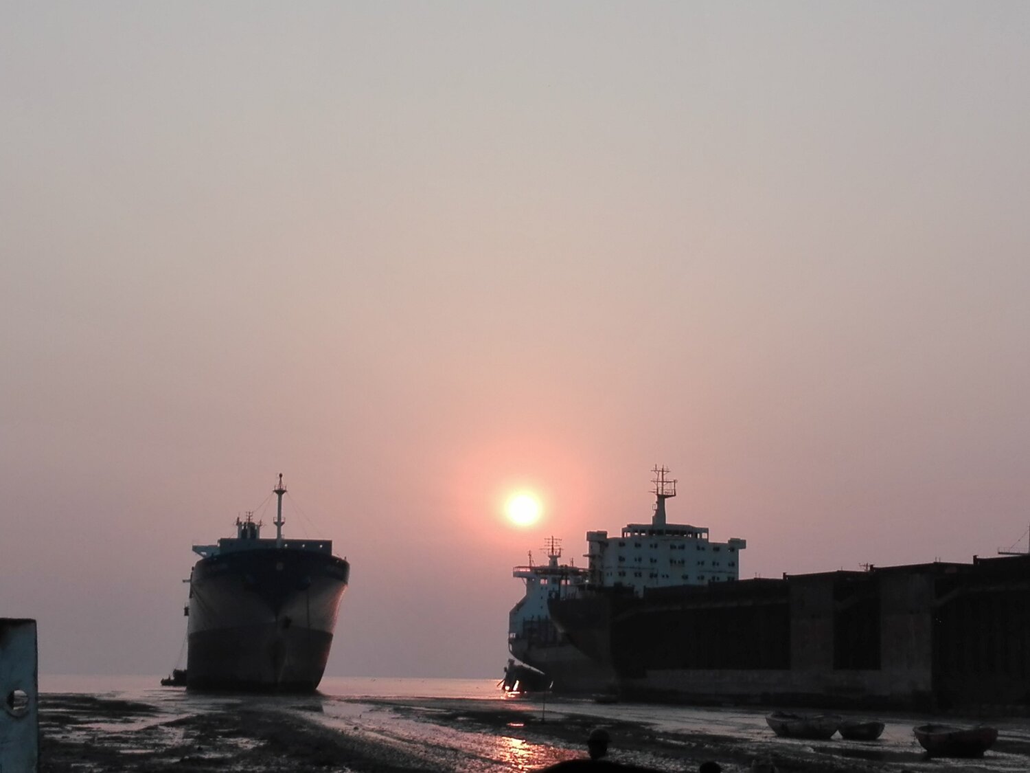Sunset fron ship breaking yards