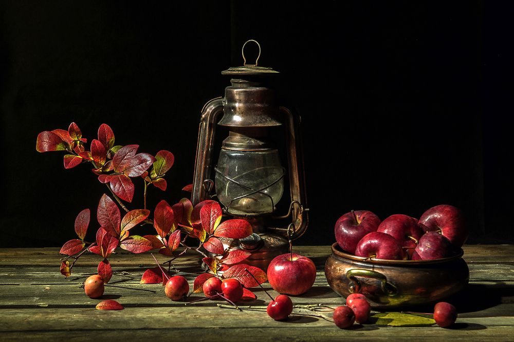 Октябрьские яблоки