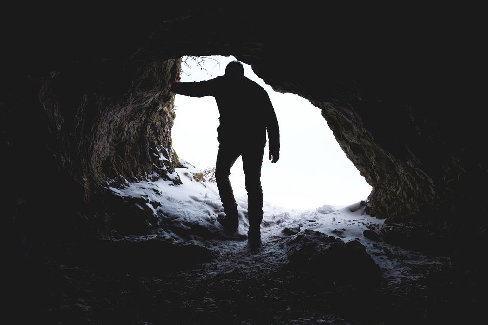 Пещерный человек