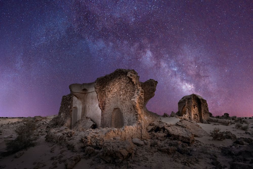 Harmony between stars and ruin III