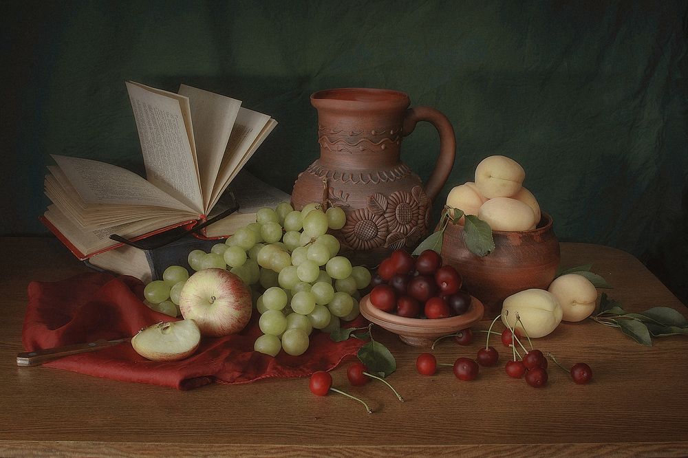 Fruit pages of summer