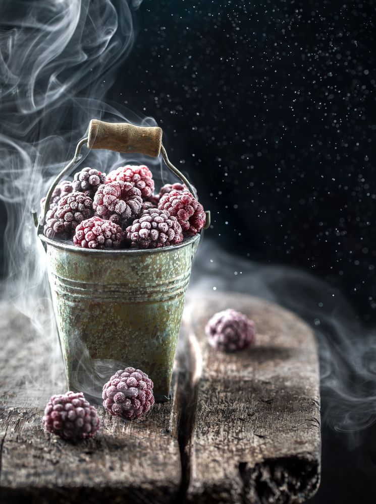 Замороженная ежевика