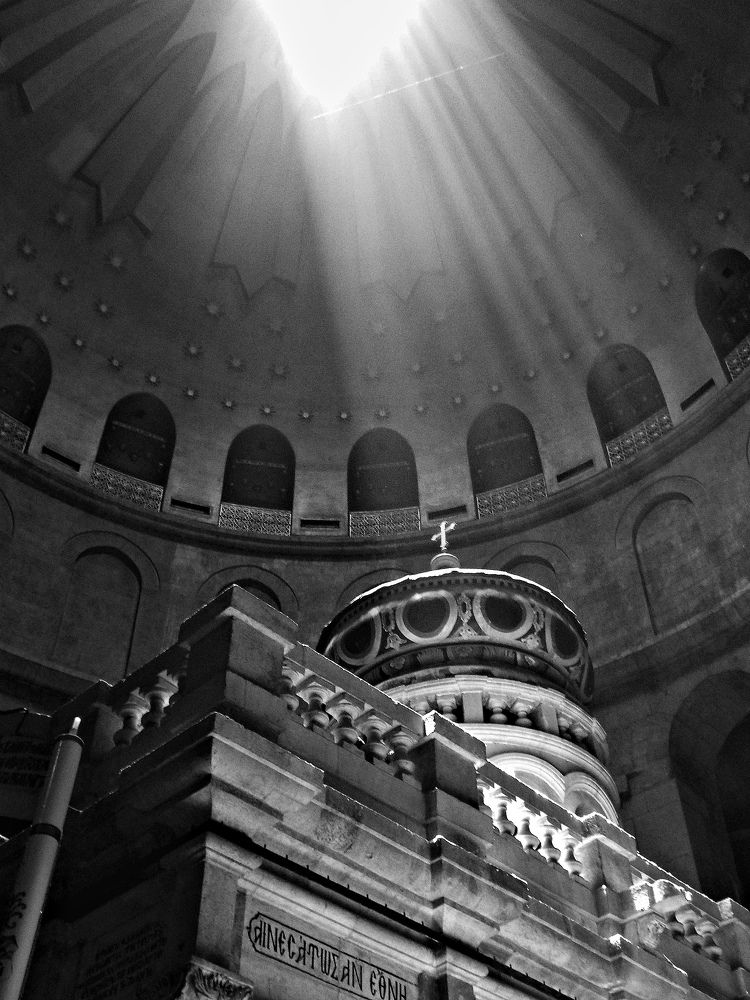 Photograph by Kandubasha