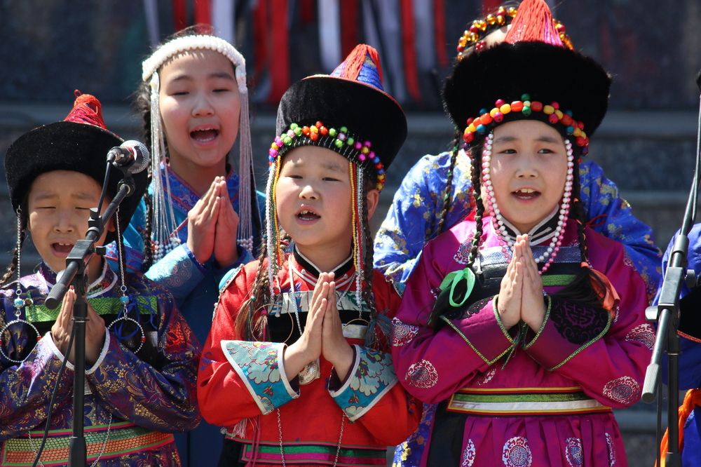 Ом мани падме хум