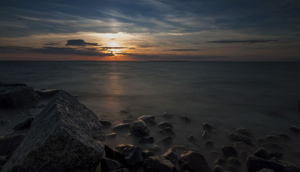 Закат у берегов Финского залива