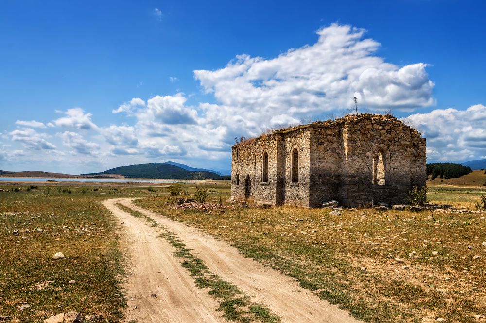 Footprints in the dust