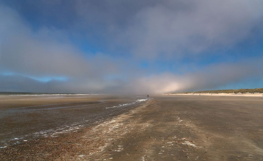там, где облака ложатся на землю