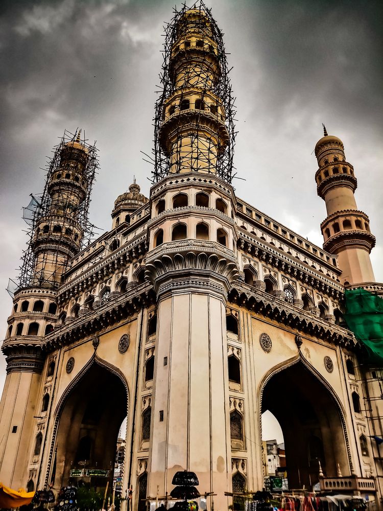Charming charminar