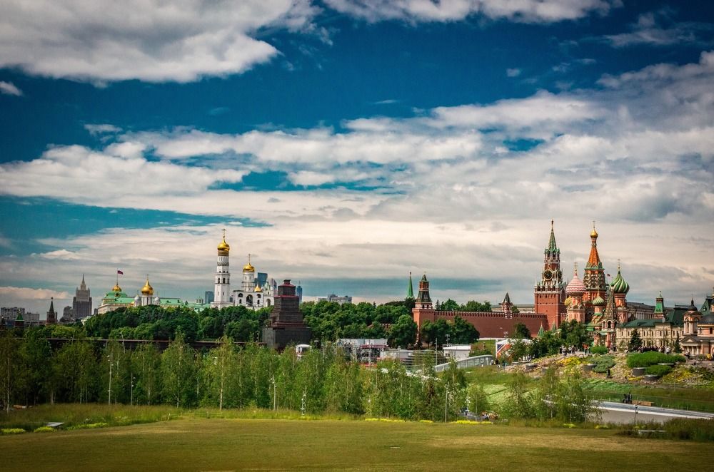 На месте "России"