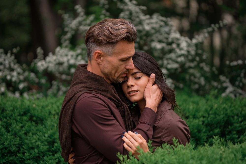 Обними и не отпускай