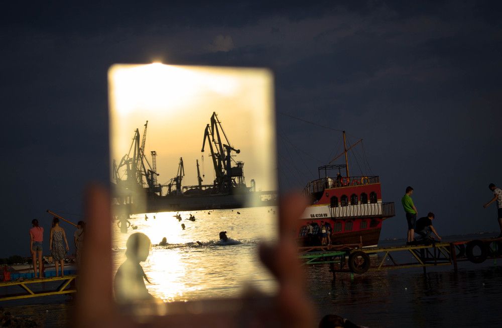 зазеркалье