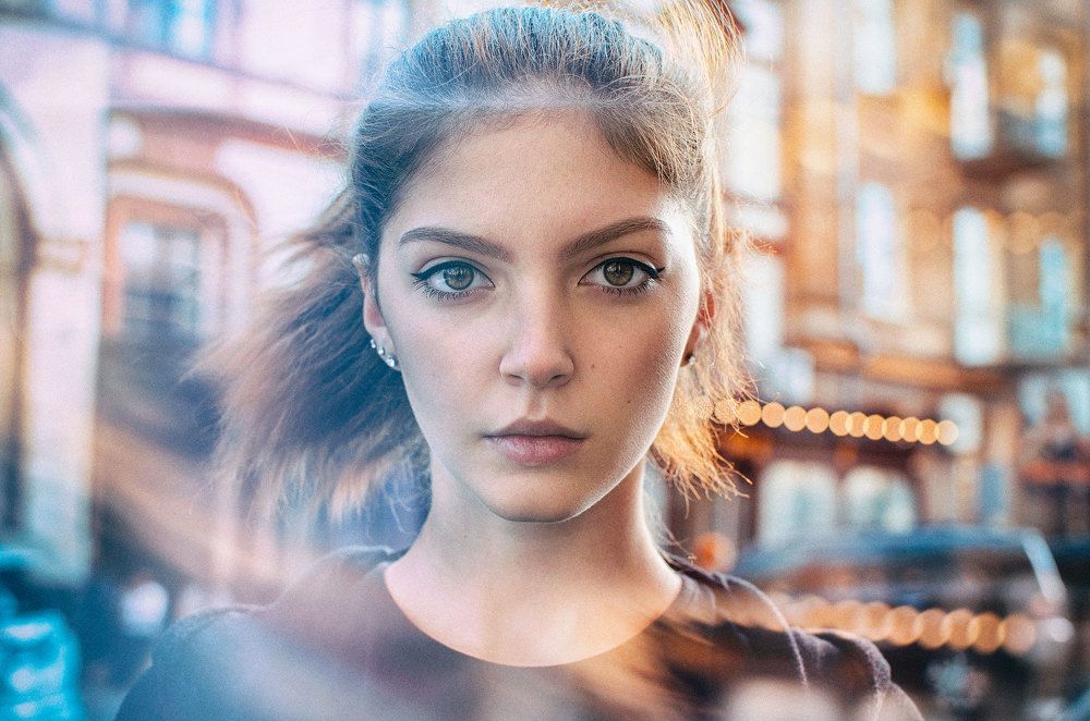 Неоновый город