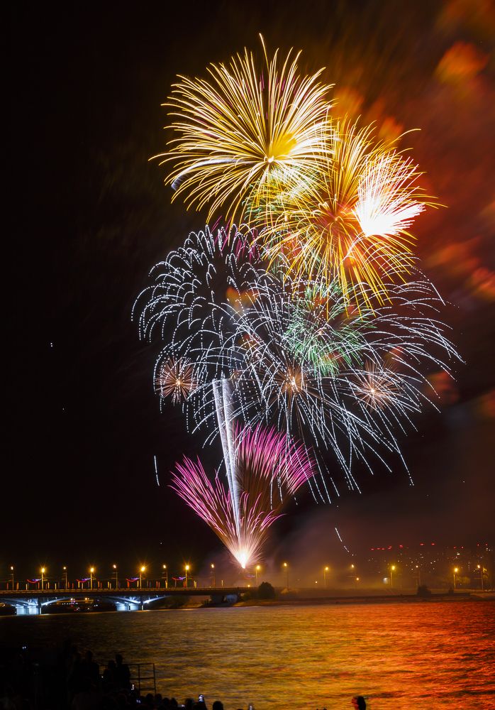 Салют Победы!