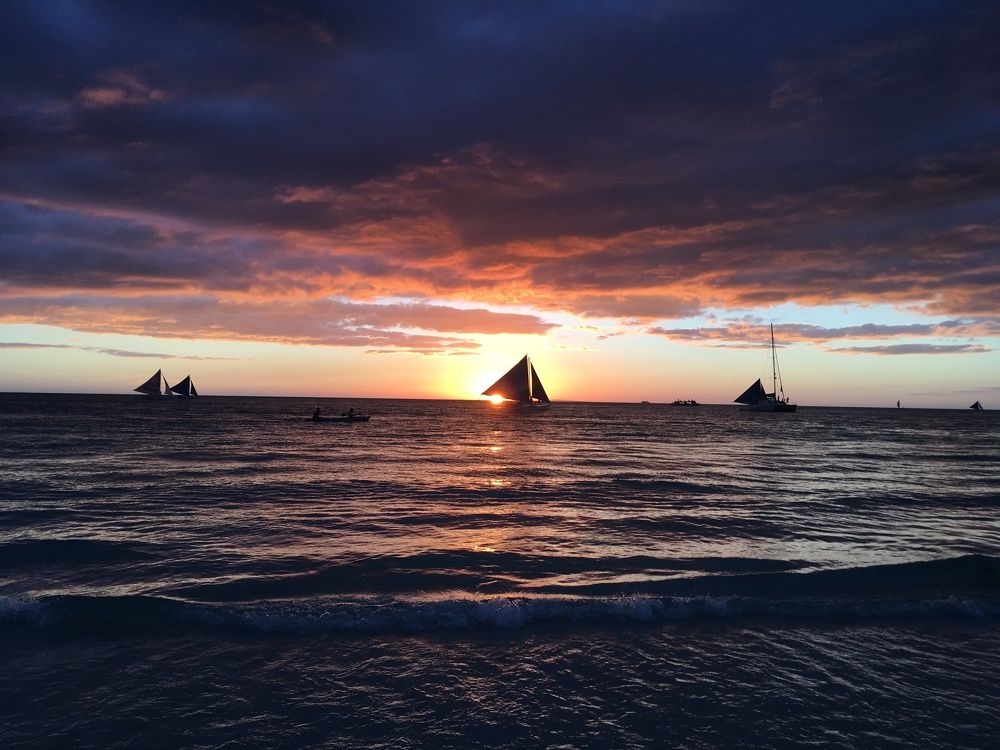 Между небом и землёй