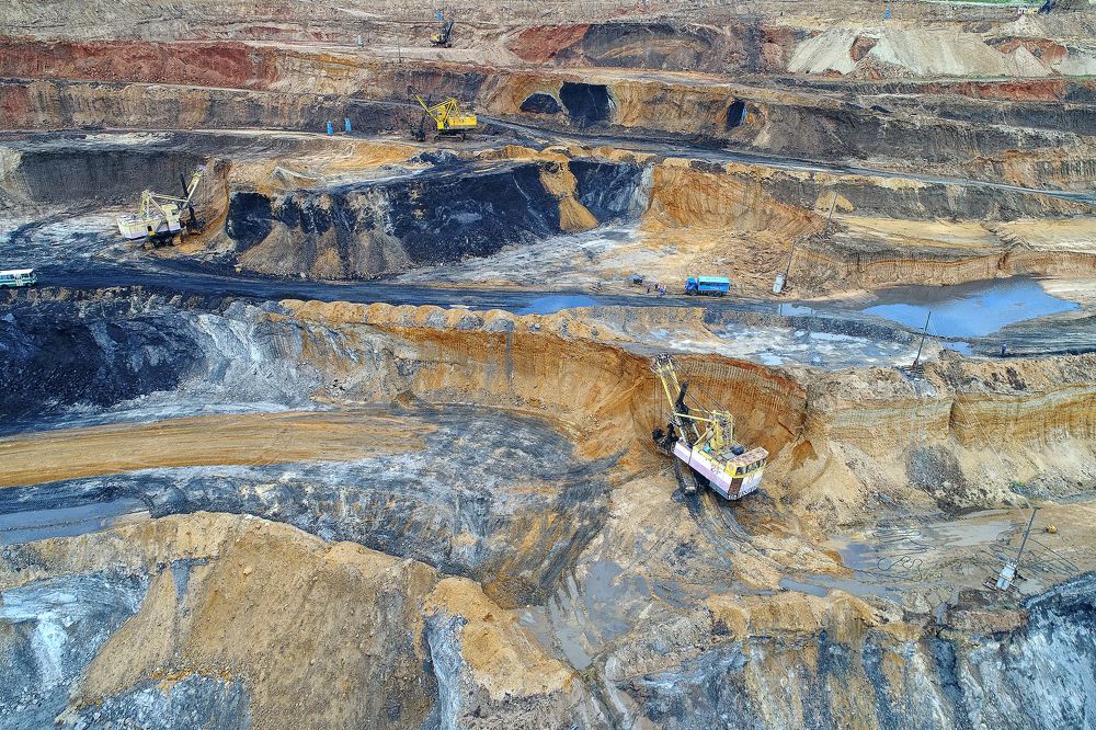 угольный разрез