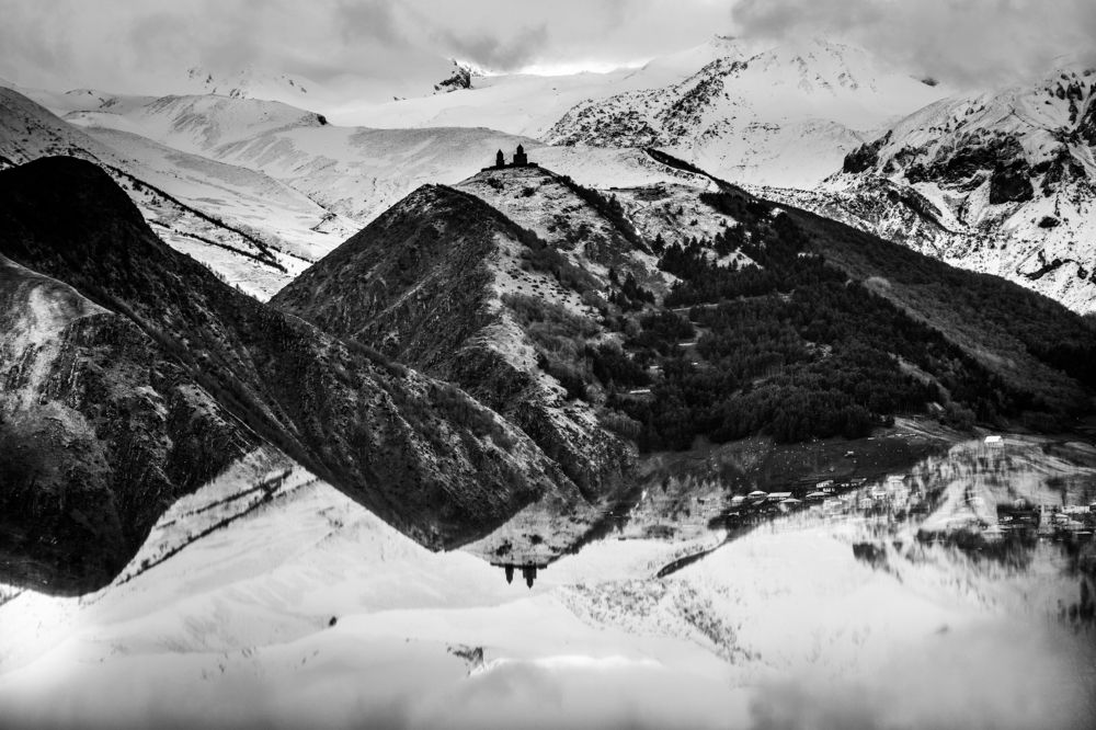 бесконечность в Казбегах