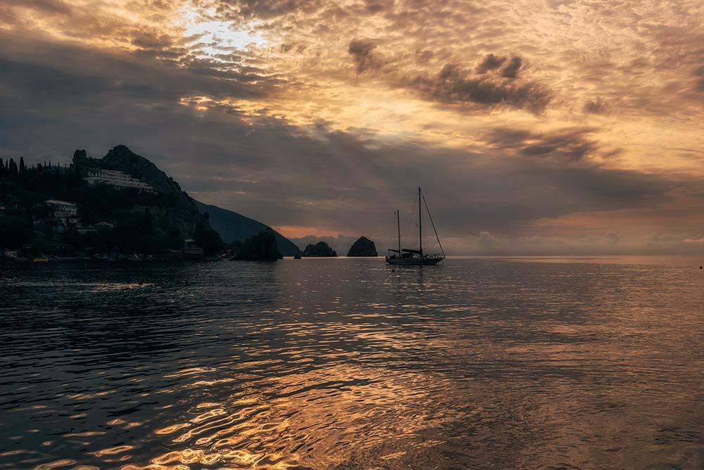 Утро в Гурзуфе