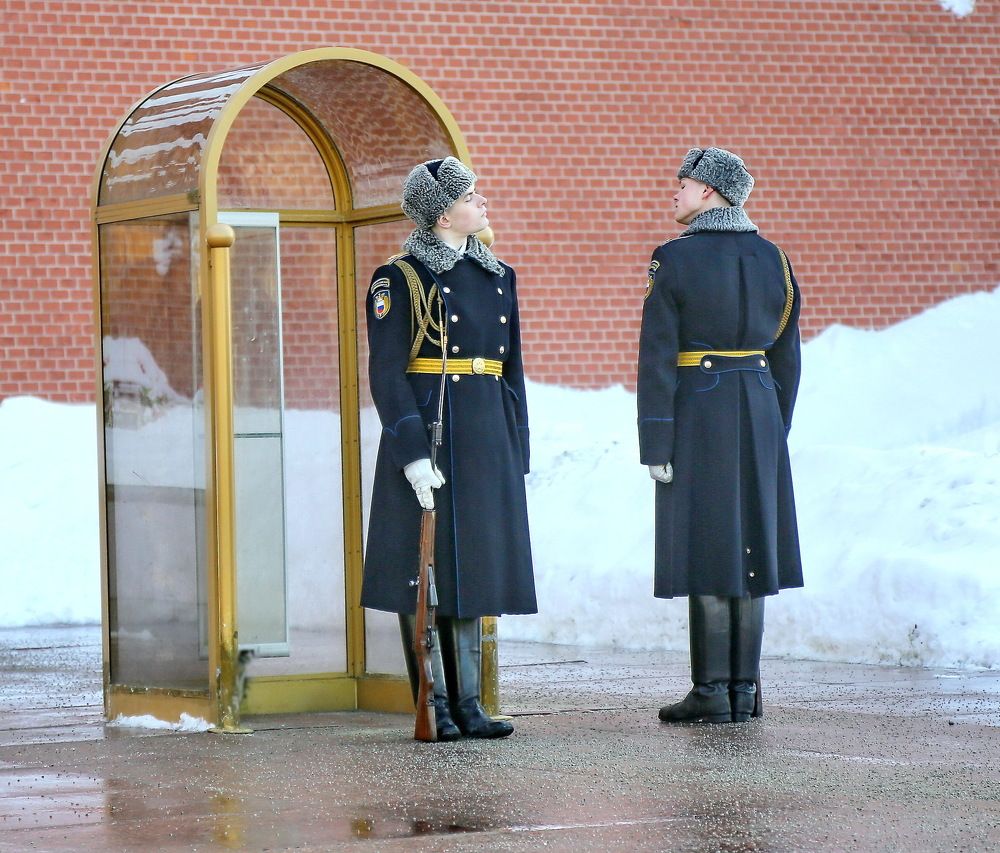Знакомство
