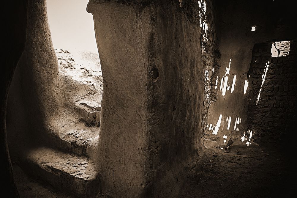 El-Kasr City shadow and Light