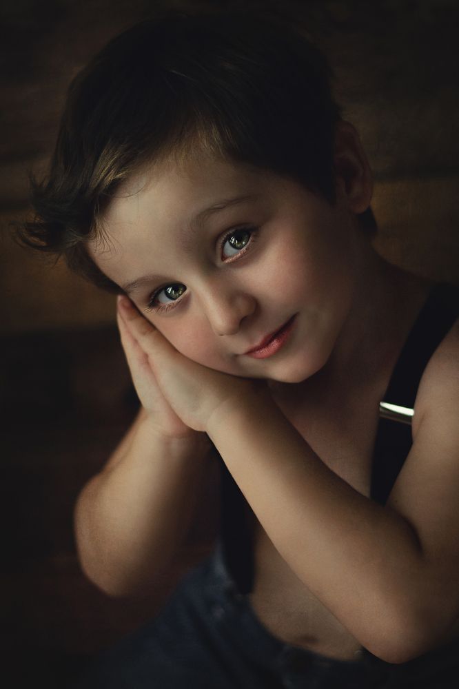 Donde se encuentran tus ojos.. Ahí soy feliz...