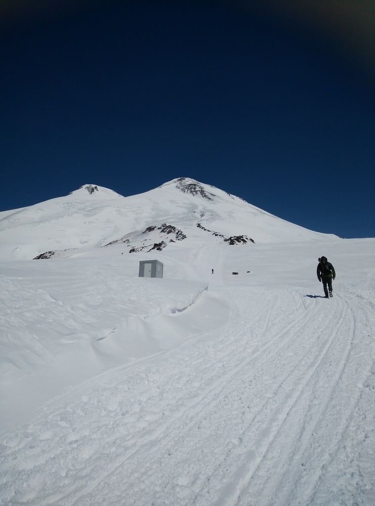 Впереди Эльбрус