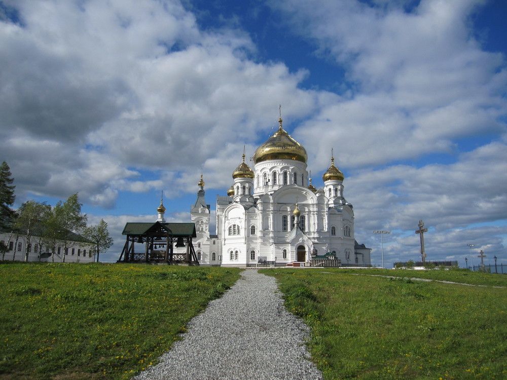 Белогорский монастырь (Пермский край)