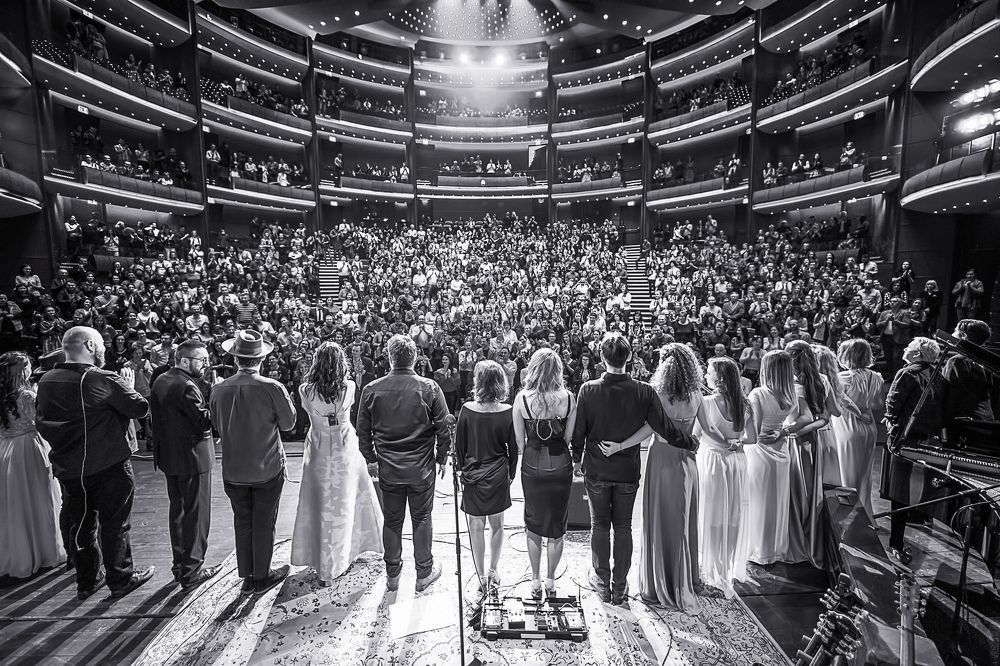 A room full of emotions