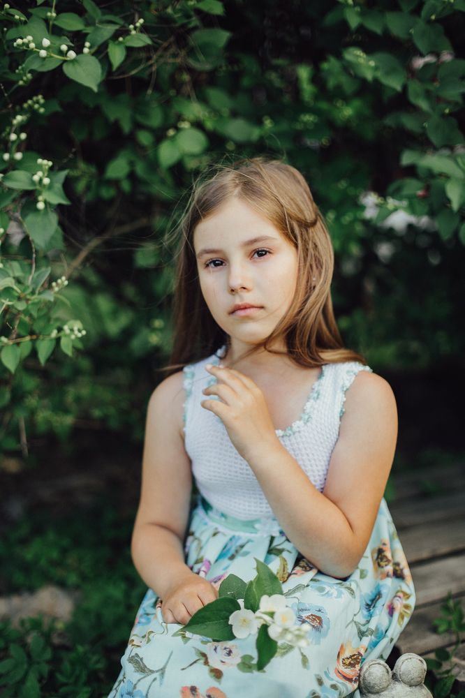 Задумчивая Аня