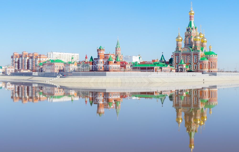 Kokshaga river mirror